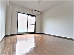 ファミーユ小松島 2階1Kのリビング/ダイニング