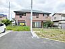 外観：接道約4.66ｍ。車２台駐車しても余裕のあるゆとりのある住まいで子供と一緒にのびのび暮らせます。ご家族のスタイルに合った住まいをご提案。モデルハウスもございます。