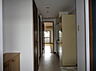 エントランス：※別のお部屋の写真です。