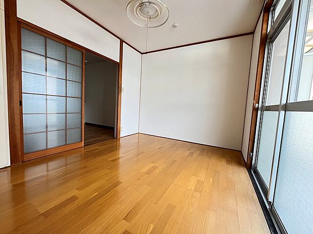 寝室