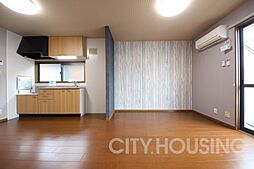 シャトーショコラA棟 202 2階2LDKのリビング/ダイニング