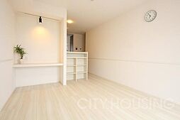 ロイヤルサンB棟 203 2階1LDKのリビング/ダイニング