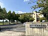周辺：培良中学校 530m