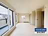 室内：どの部屋にもクローゼット完備！季節ものもすっきり収納できますね。