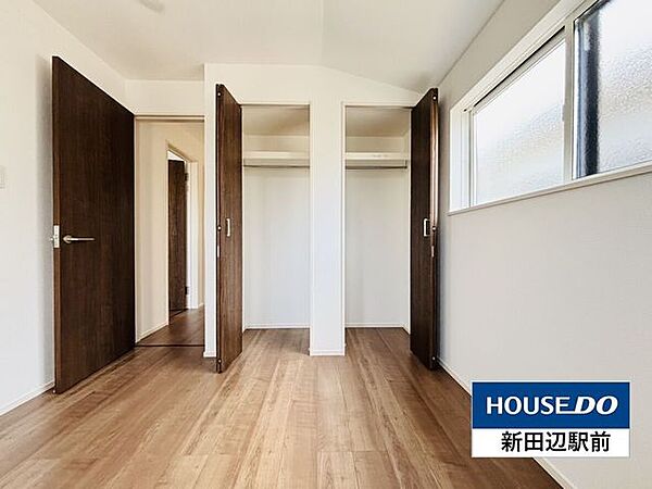 洋室を拡大表示