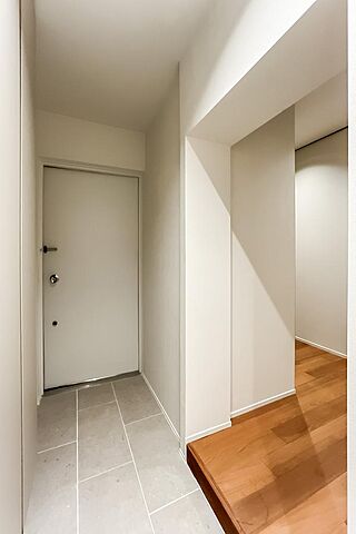 玄関 代々木ハイライズ 5階/-
