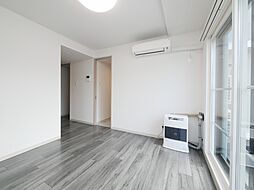 グレイススクエア 2階1LDKのリビング/ダイニング