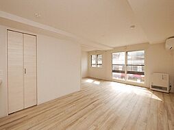 アルファスクエアＳ17 4階3LDKのリビング/ダイニング