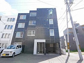 マンダリン北7条  ｜ 北海道札幌市北区北七条西8丁目（賃貸マンション1K・3階・24.23㎡） その1