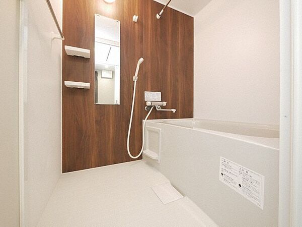 apartment 北海道札幌市西区二十四軒一条５丁目1-2　ラ・ポール二十四軒2号館107号室