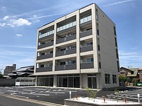 香川県高松市林町（賃貸マンション1K・3階・30.60㎡） その1