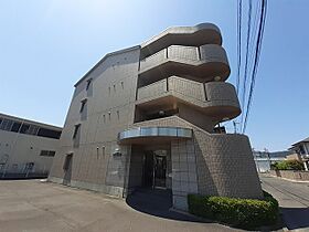 香川県高松市今里町（賃貸アパート1K・4階・30.08㎡） その1