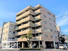 香川県高松市桜町1丁目（賃貸マンション3LDK・5階・77.01㎡） その1