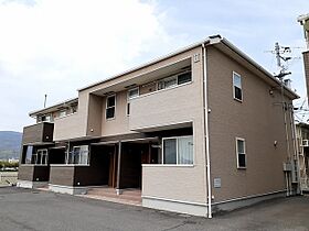 香川県高松市飯田町（賃貸アパート1LDK・1階・42.98㎡） その1