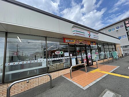 セブンイレブン京都上桂東ノ口店:徒歩6分(475m)