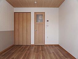 ＯｐｕｓＶ（オーパスファイブ） 2階1Kのリビング/ダイニング