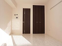 オズシティ 1階1Kのリビング/ダイニング