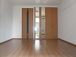 スカイグリーン 1階1Kのリビング/ダイニング