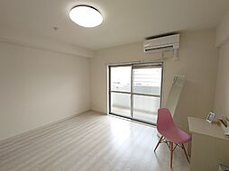 モンパールオキツモ希央台 303 3階1Kのリビング/ダイニング