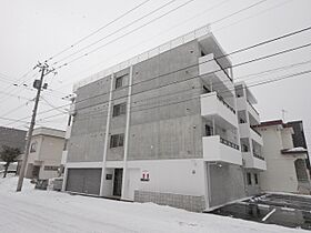 ヴォーネン幌西 305 ｜ 北海道札幌市中央区南十二条西16丁目2-1（賃貸マンション1LDK・3階・34.00㎡） その1