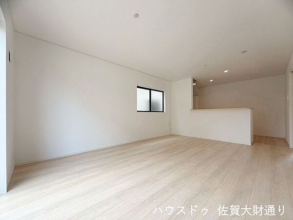 リビング/ダイニングを拡大表示