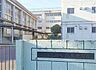 周辺：松戸市立新松戸南中学校（351m）