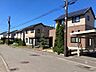 外観：前面道路を含めた外観