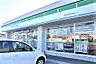 周辺：ファミリーマート札幌北３３条東１０丁目店　　　　　　　　　　　　　　　約２５０ｍ　徒歩約４分