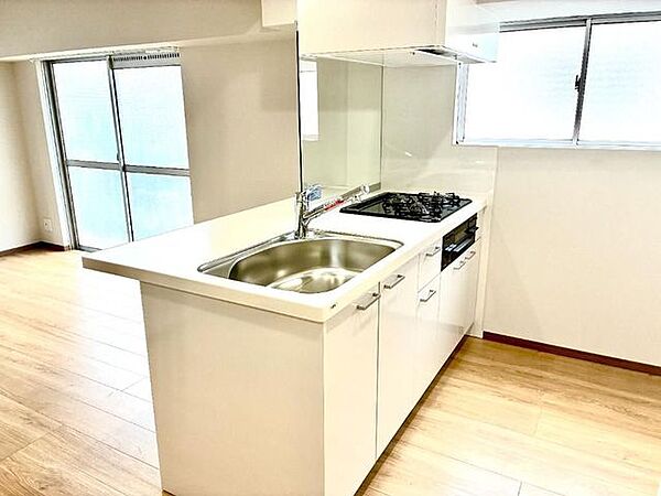 キッチンを拡大表示