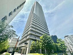 物件の陽当りや通風・仕様設備やお部屋の大きさの比較、近隣・周辺環境や街並みなど、資料には掲載していない情報が現地にはたくさんあります。　是非一度、現地をご確認ください。