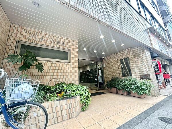 エントランスを拡大表示