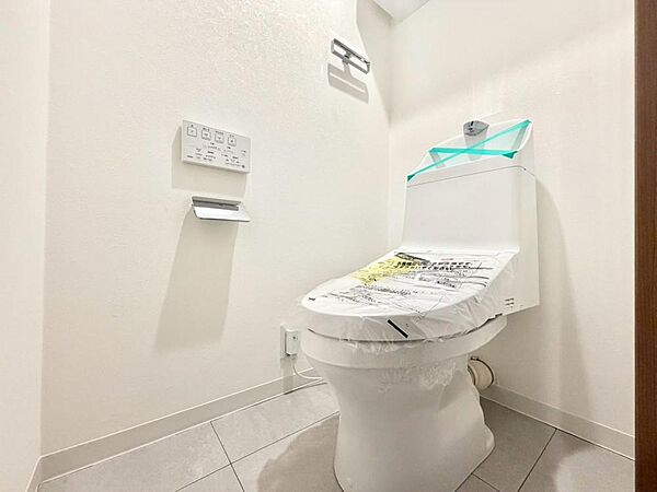 トイレを拡大表示