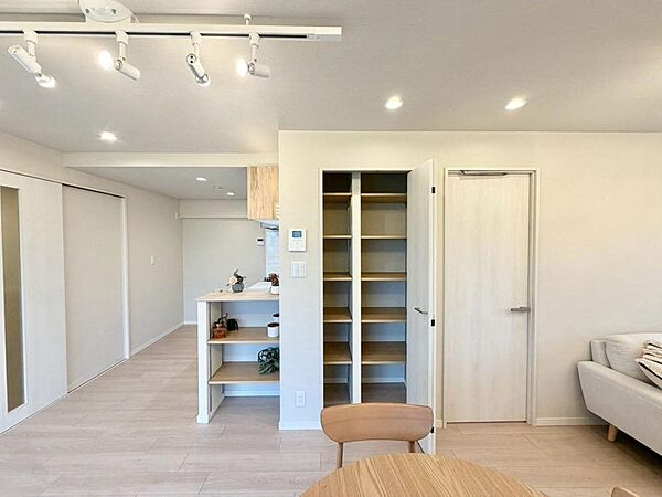 リビング/ダイニング