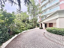 部屋の雰囲気や広さ、眺望、住宅設備の使い勝手など住み心地をしっかり考えられております。