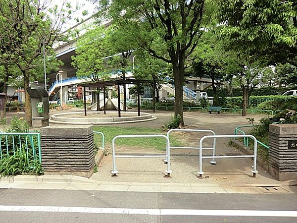 周辺を拡大表示