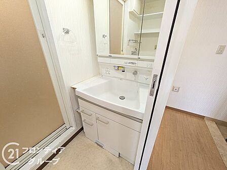 お客様にあった住宅ローンをご提案させていただきます
