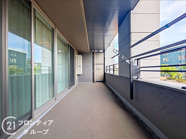 バルコニーを拡大表示