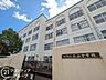 周辺：神戸市立本山中学校 徒歩17分。 1290m