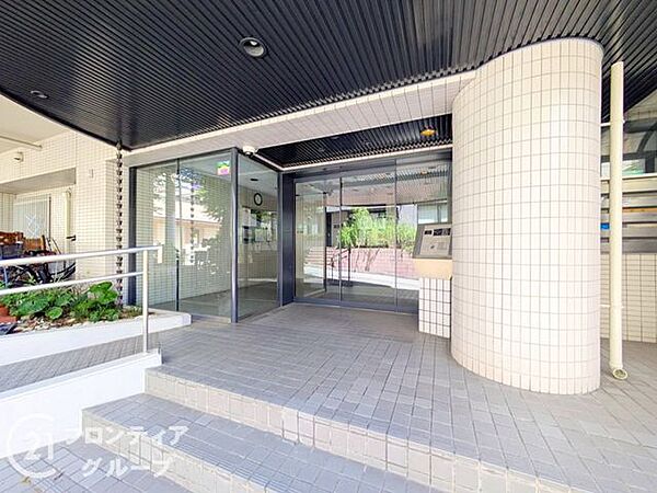 エントランスを拡大表示