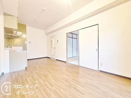 住まい探しで後悔しないためのポイントをスタッフがお伝えします。検討中の方もそうでない方も、まずは一度お話を聞かせてください