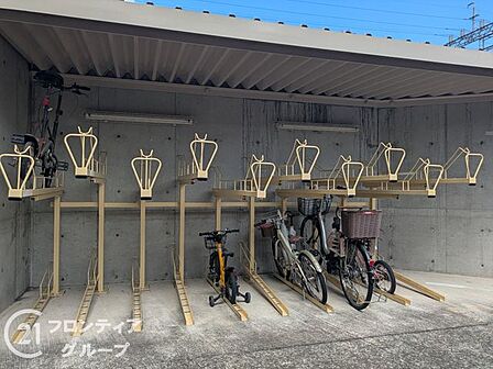物件から受けた印象や、周辺の生活環境への疑問まで、気になることを何でも話してみてください。暮らしのイメージを一緒に整理していきましょう
