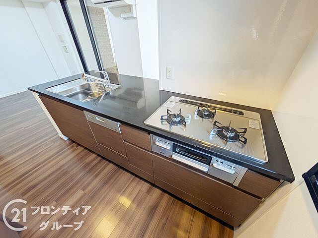 キッチン ワコーレ　トアロード　ザ・スイート　中古マンション 10階/-