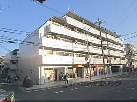 奈良県生駒市東生駒1丁目（賃貸マンション1K・1階・12.96㎡） その1