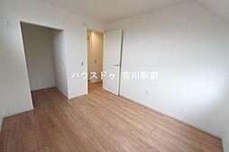 寝室の画像