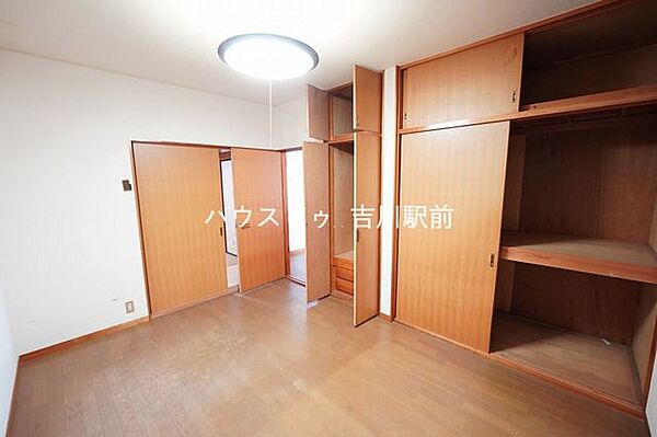寝室