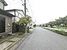 外観：前面道路含む現地写真