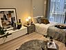 室内：東向きなので朝日が明るいお部屋です。（同タイプモデルルーム撮影）