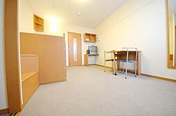 JR東北本線 久喜駅 バス40分 備前前堀下橋下車 徒歩3分の賃貸アパート 2階1Kのリビング/ダイニング