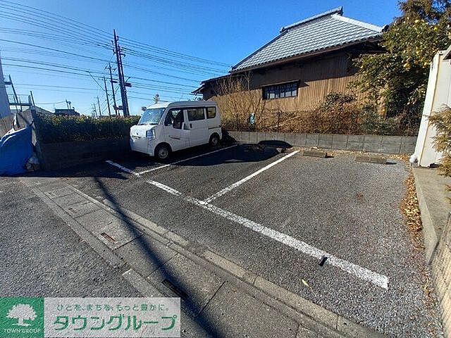 7 / 11