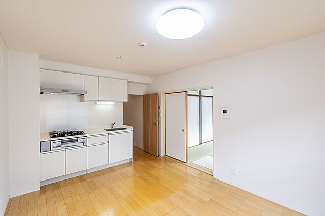 リビング/ダイニング 小平市津田町2丁目2-4